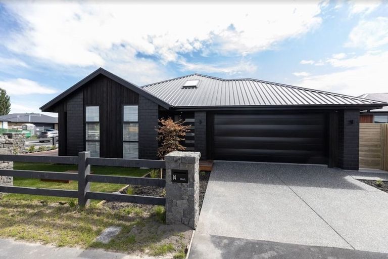 Photo of property in 14 Quaifes Road, Halswell, Christchurch, 8025