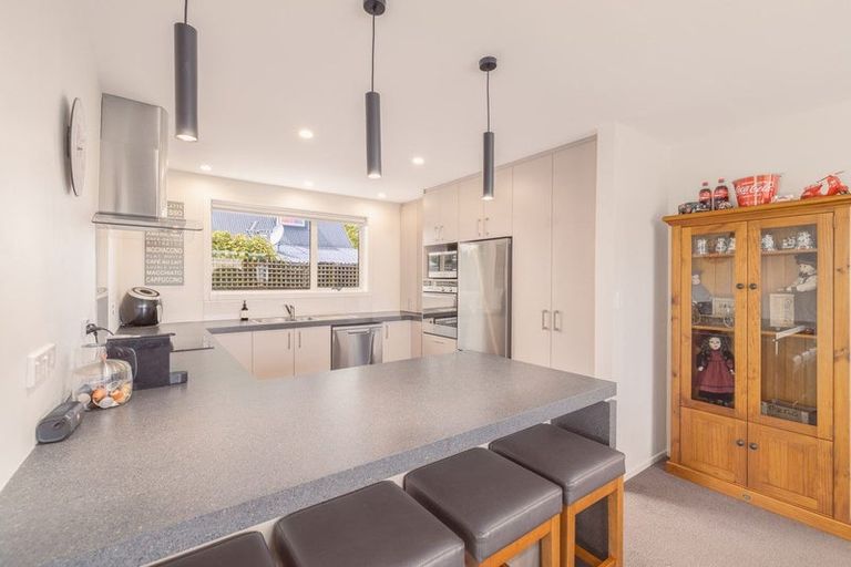 Photo of property in 83 Solomon Avenue, Redwood, Christchurch, 8051