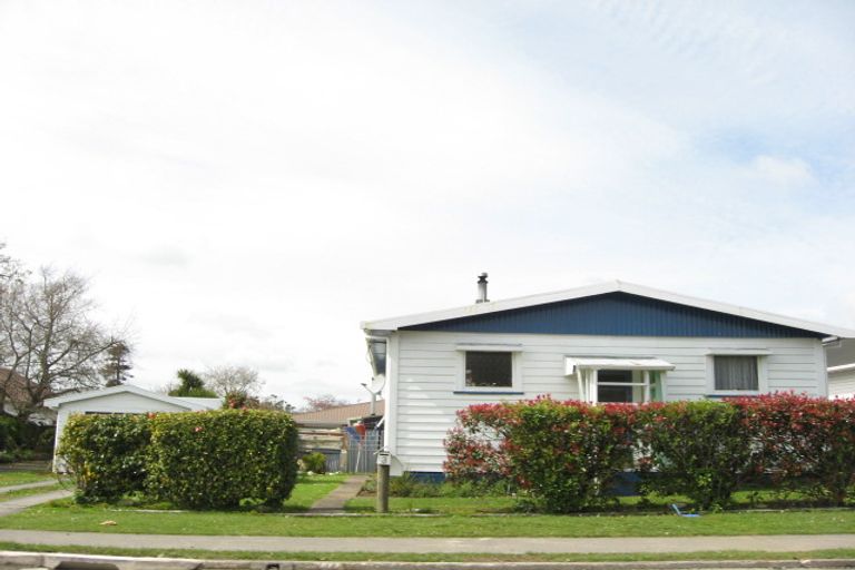 Photo of property in 3 Hinau Street, Inglewood, 4330