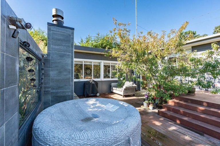 Photo of property in 55 Shag Point Road, Shag Point, Palmerston, 9482