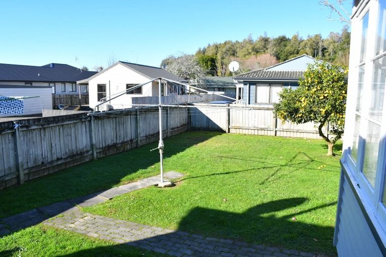 Photo of property in 52 Claude Street, Fairfield, Hamilton, 3214