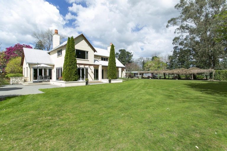 Photo of property in 100 Beach Road East, Elgin, Ashburton, 7777