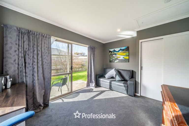 Photo of property in 58a Molesworth Street, Taita, Lower Hutt, 5011