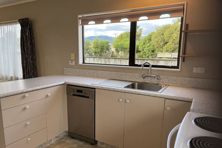 Photo of property in 1/52 Songer Street, Stoke, Nelson, 7011