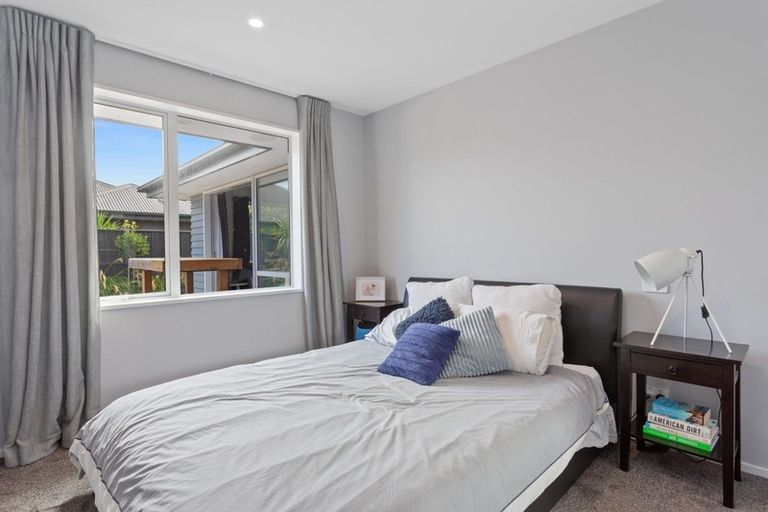 Photo of property in 31 Tahuna Street, Pegasus, 7612