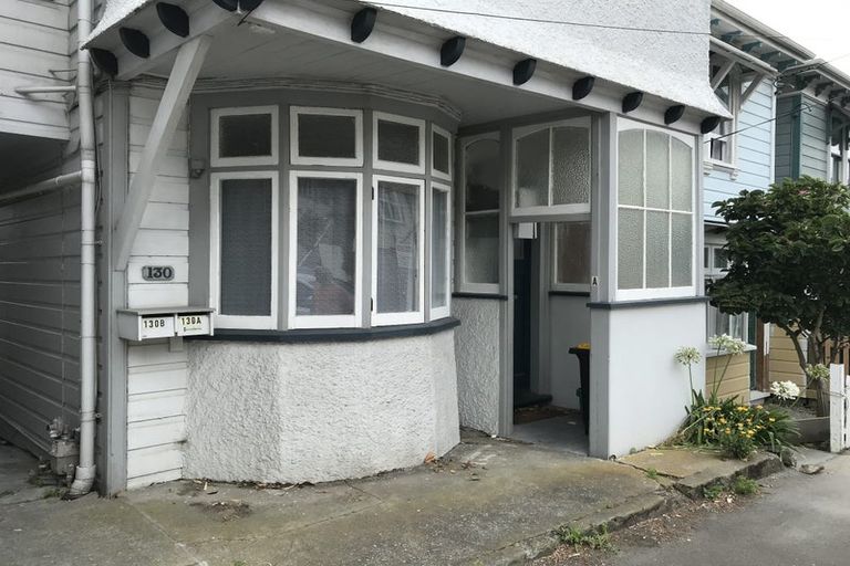 Photo of property in 130 Brougham Street, Mount Victoria, Wellington, 6011