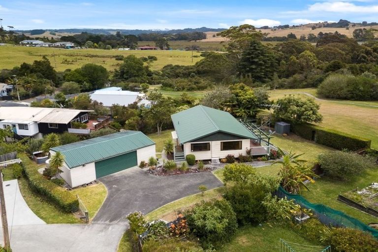 Photo of property in 40 Foster Crescent, Snells Beach, 0920