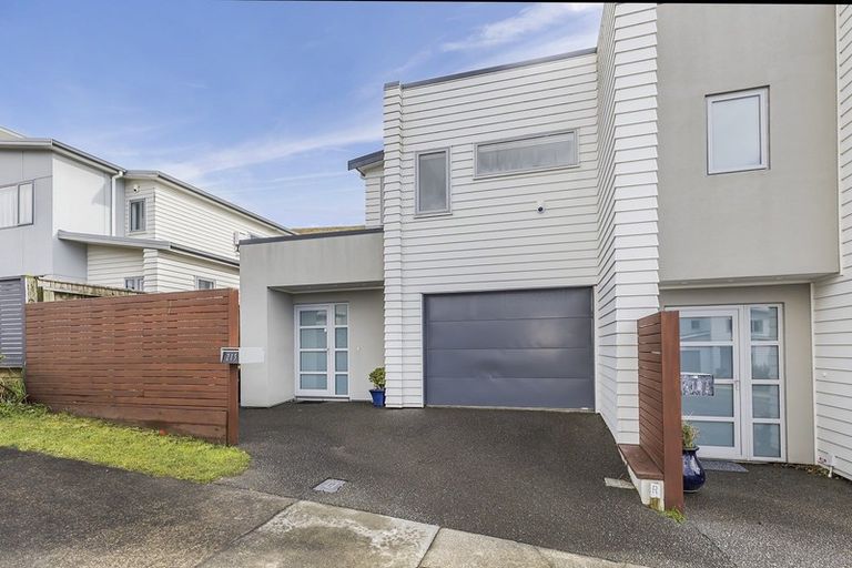 Photo of property in 213 Mclintock Street North, Johnsonville, Wellington, 6037