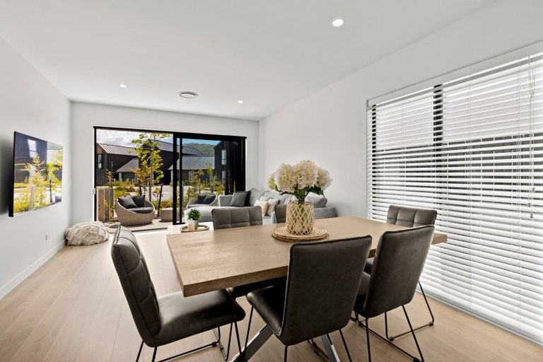 Photo of property in 17 Inder Street, Jacks Point, 9371