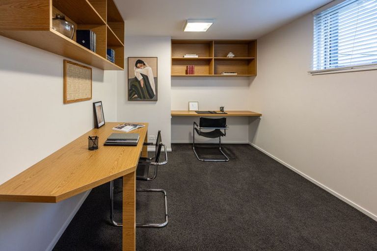 Photo of property in 363 Peninsula Road, Kelvin Heights, Queenstown, 9300