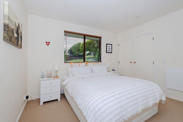 Photo of property in 30 Edwards Court, Pukekohe, 2120