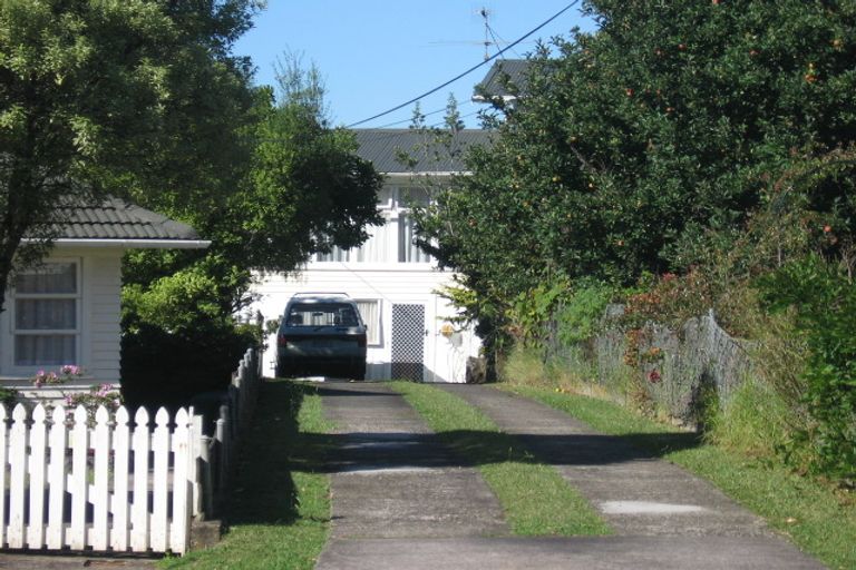Photo of property in 7 Waters Place, New Lynn, Auckland, 0600
