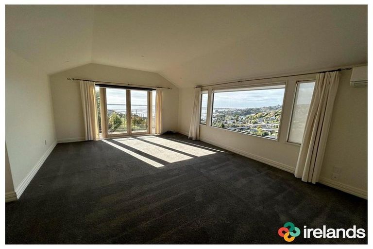 Photo of property in 86 Mount Pleasant Road, Mount Pleasant, Christchurch, 8081