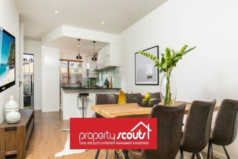 Photo of property in 7 Moki Place, Long Bay, Auckland, 0630