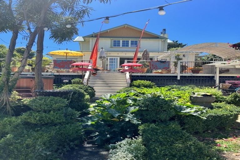 Photo of property in 13 Grange Road North, Haumoana, 4102