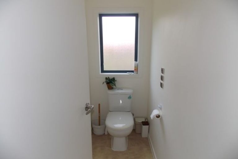 Photo of property in 36d Florance Avenue, Russell, 0202