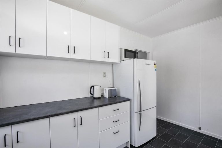 Photo of property in 13b John Street, Stokes Valley, Lower Hutt, 5019