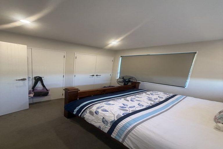 Photo of property in 12/10 Newington Road, Henderson, Auckland, 0612