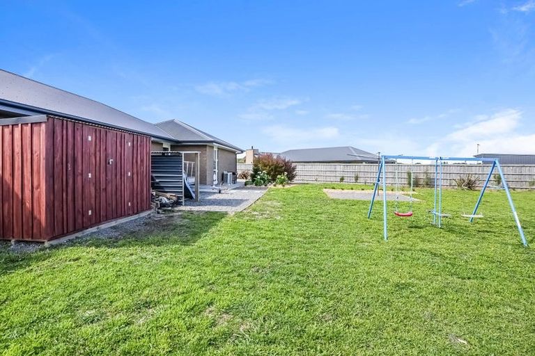 Photo of property in 5 Fantail Avenue, Amberley, 7410