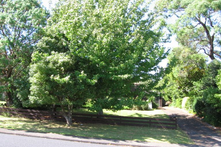 Photo of property in 34 Eban Avenue, Hillcrest, Auckland, 0627