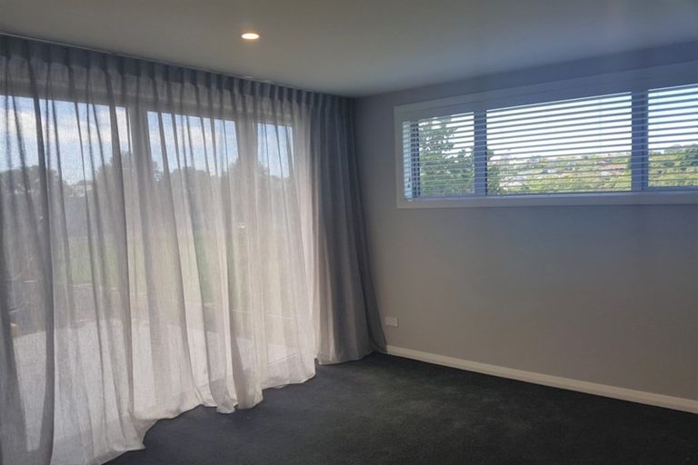 Photo of property in 3 Pae Moana Place, Stanmore Bay, Whangaparaoa, 0932