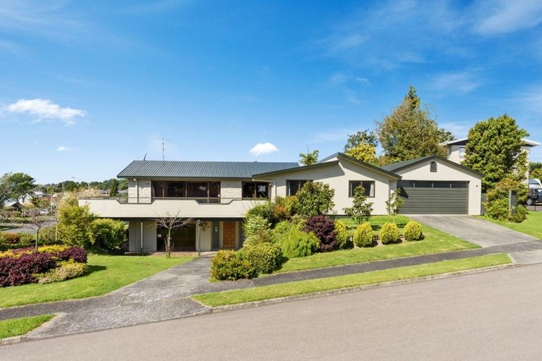 Photo of property in 16 Forrester Drive, Welcome Bay, Tauranga, 3112