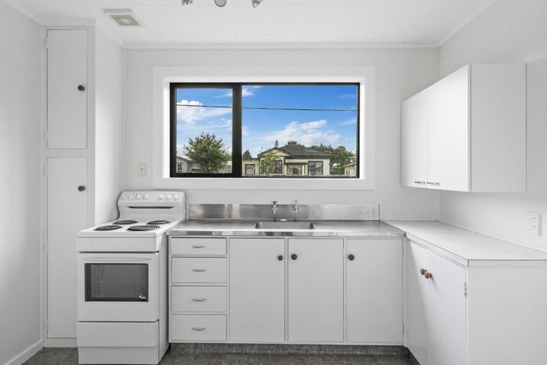 Photo of property in 30 Melrose Street, Wallaceville, Upper Hutt, 5018