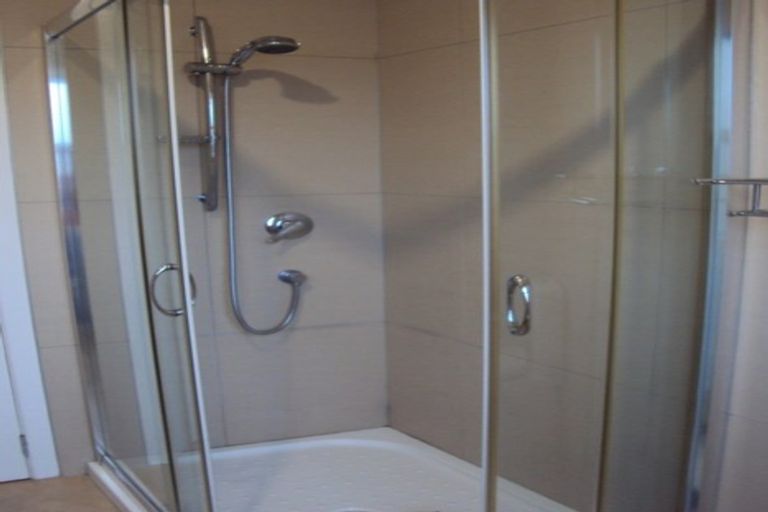 Photo of property in 5/5 Aratonga Avenue, Greenlane, Auckland, 1051