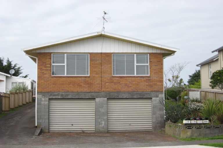 Photo of property in 256a Courtenay Street, Strandon, New Plymouth, 4312