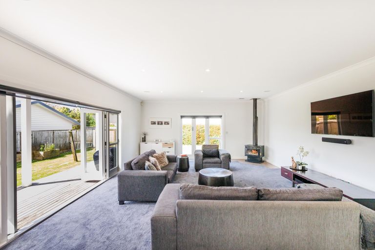 Photo of property in 31 Milverton Avenue, Hokowhitu, Palmerston North, 4410