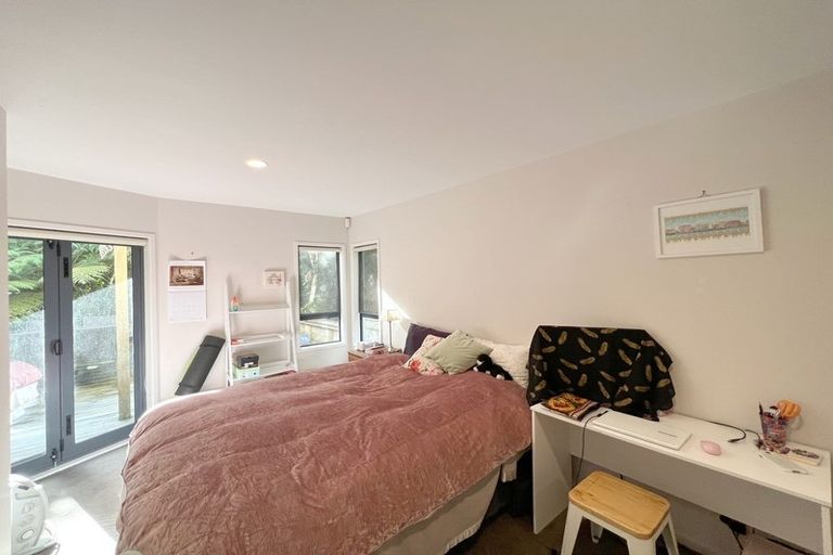 Photo of property in 10a Zion Road, Birkenhead, Auckland, 0626