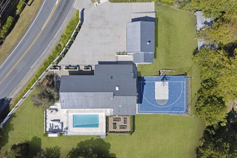 Photo of property in 163 Schnapper Road, Schnapper Rock, Auckland, 0632