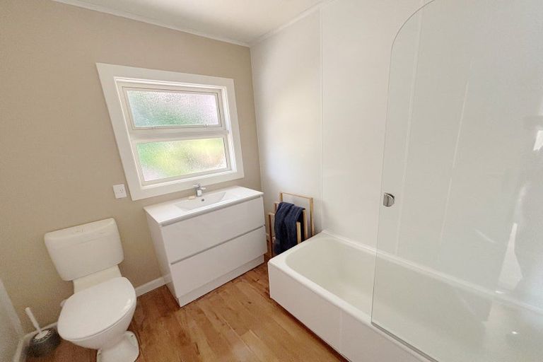 Photo of property in 9 Bayview Road, Charteris Bay, Lyttelton, 8971