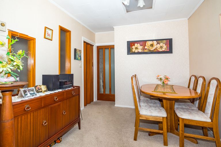 Photo of property in 1/48 Kitchener Square, Highfield, Timaru, 7910