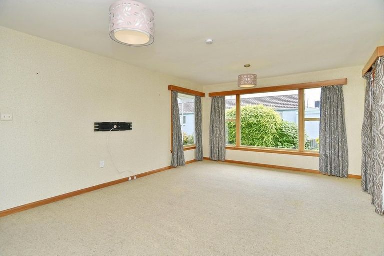 Photo of property in 84 East Belt, Rangiora, 7400