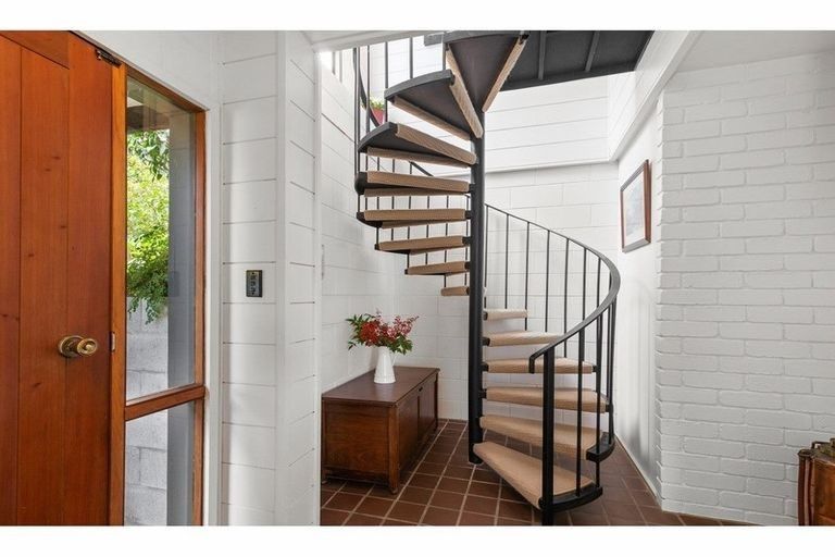 Photo of property in 27 Wychwood Crescent, Springfield, Rotorua, 3015