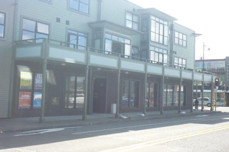 Photo of property in Petone Dental Centre, 8/374 Jackson Street, Petone, Lower Hutt, 5012
