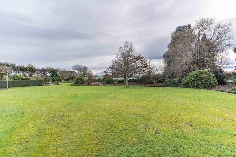 Photo of property in 449 Fraser Road, Lochiel, Winton, 9781