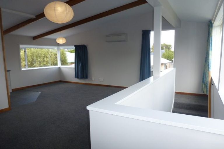 Photo of property in 2/26 Deloraine Street, Somerfield, Christchurch, 8024