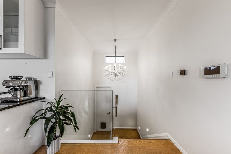 Photo of property in 44a Bannings Way, Hobsonville, Auckland, 0618