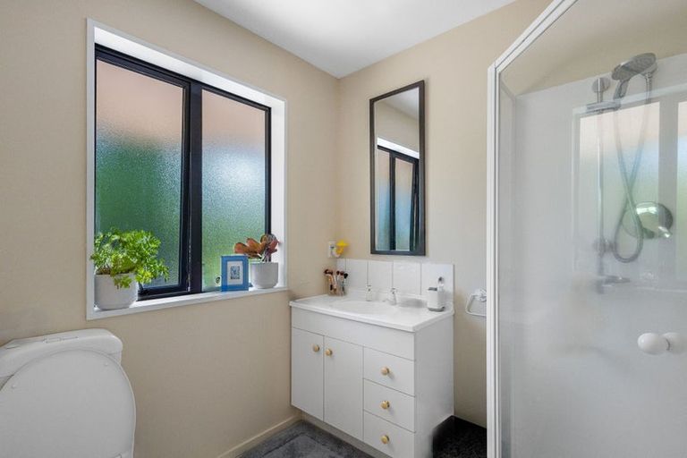 Photo of property in 10 Shearwater Drive, Woolston, Christchurch, 8023