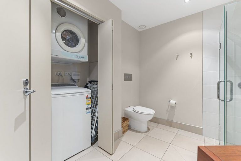 Photo of property in Quarterdeck, 12/4 Buller Street, New Plymouth, 4310