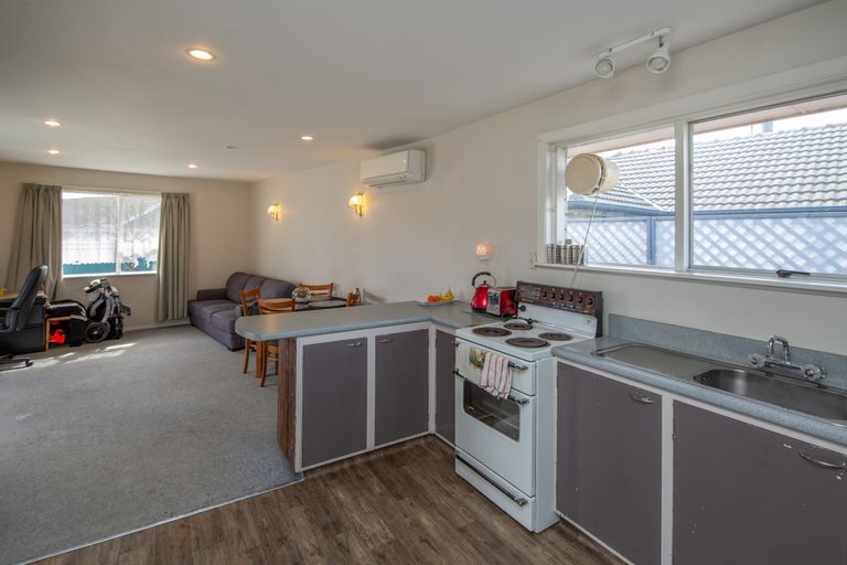 Photo of property in 58 Meon Street, Aranui, Christchurch, 8061