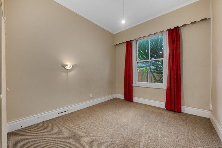 Photo of property in 42 South Street, Blenheim, 7201