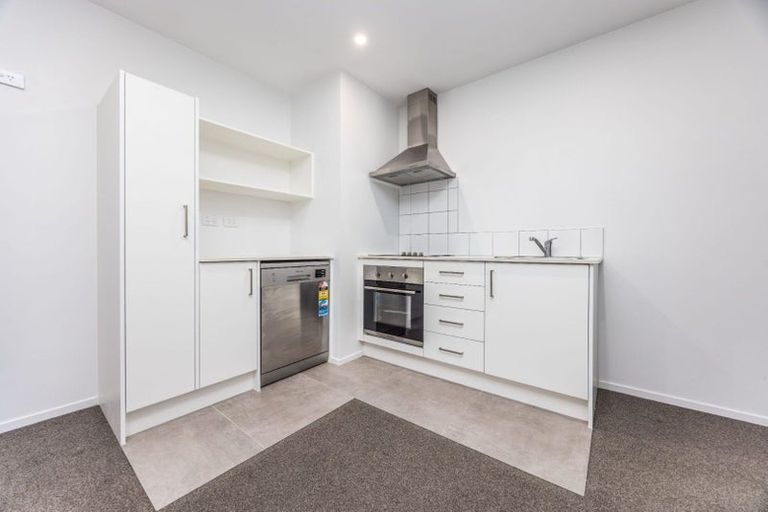 Photo of property in 209/28c Eileen Newey Place, Henderson, Auckland, 0612