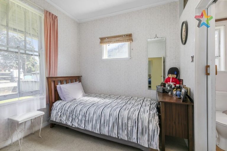 Photo of property in 98 Randwick Road, Moera, Lower Hutt, 5010