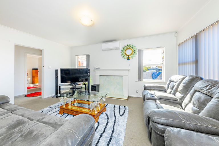 Photo of property in 26 Graeme Avenue, Mangere East, Auckland, 2024