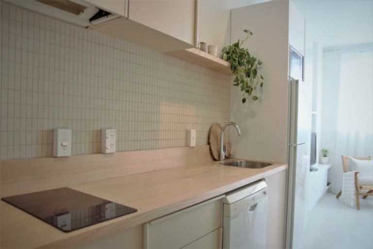 Photo of property in Regency Apartments, 4c/49 Manners Street, Te Aro, Wellington, 6011