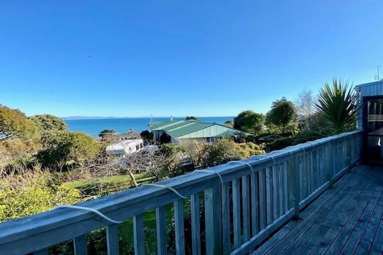 Photo of property in 2 Williams Crescent, Maketu, Te Puke, 3189