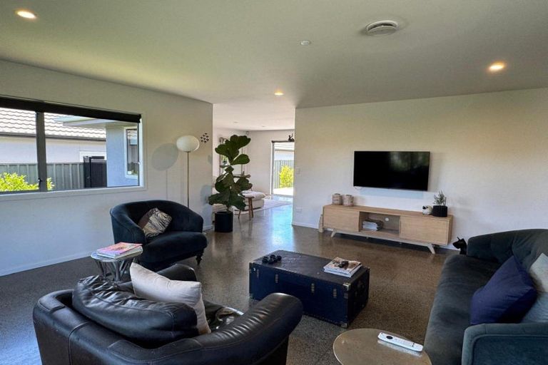 Photo of property in 101 Russell Robertson Drive, Havelock North, 4130